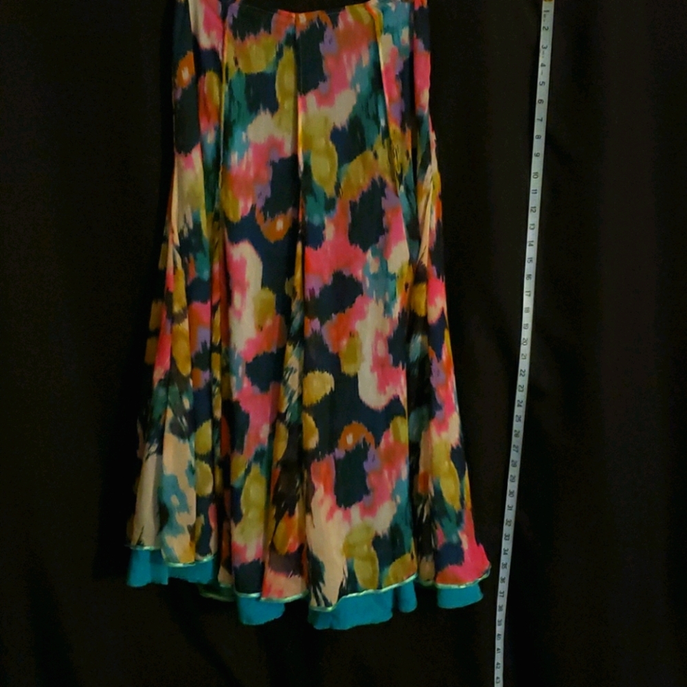 ❤️2 Ads/$20 - NWOT - Contrepoint Skirt
